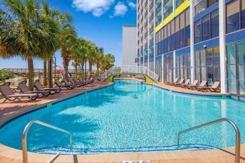 Heated Pools, Heated Lazy River, 3 Hot Tubs-Privately Owned Oceanfront Renovated Condo On 12Th Floor Миртл-Бич Экстерьер фото
